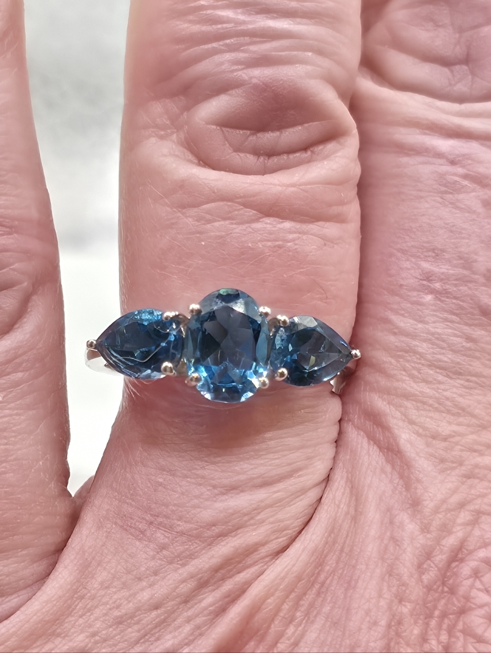 Splendid London Blue Topaz Trilogy Ring - Picture 5 of 8